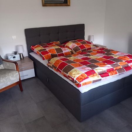 Gaestezimmer Melz Rudersdorf Eksteriør billede